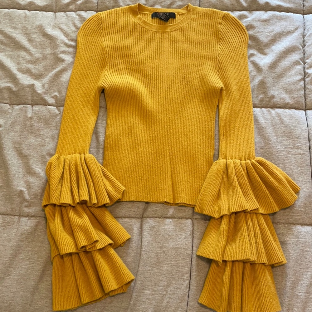 Belle sleeve sweater top